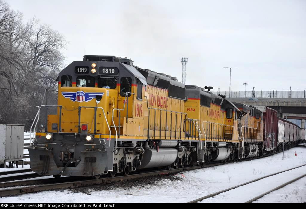 Transfer eases west out of Belt Yard